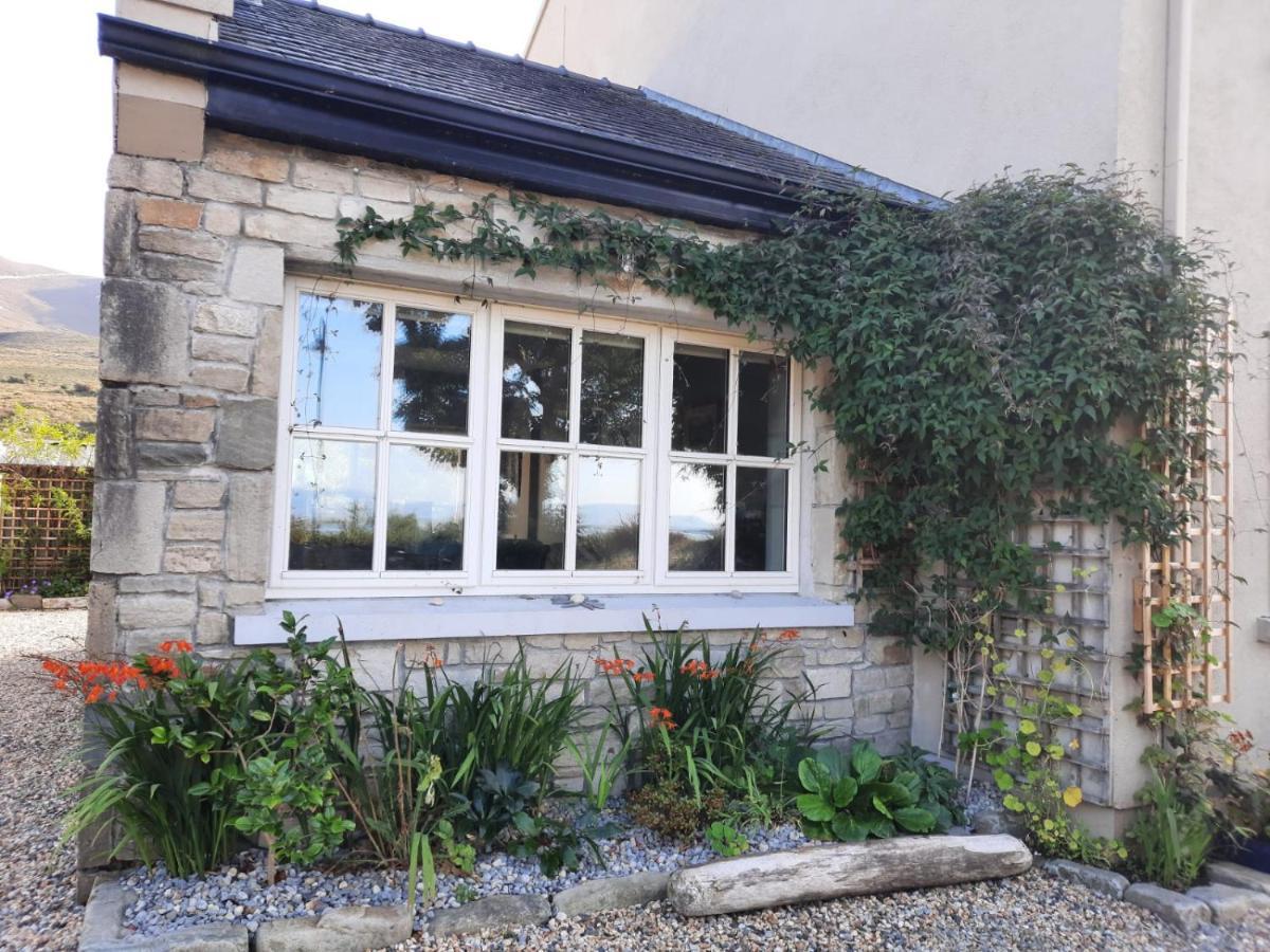 Croagh Patrick Lodge Apartment Westport Extérieur photo