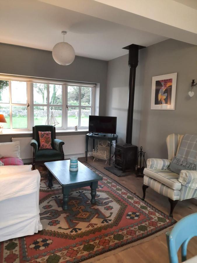 Croagh Patrick Lodge Apartment Westport Extérieur photo