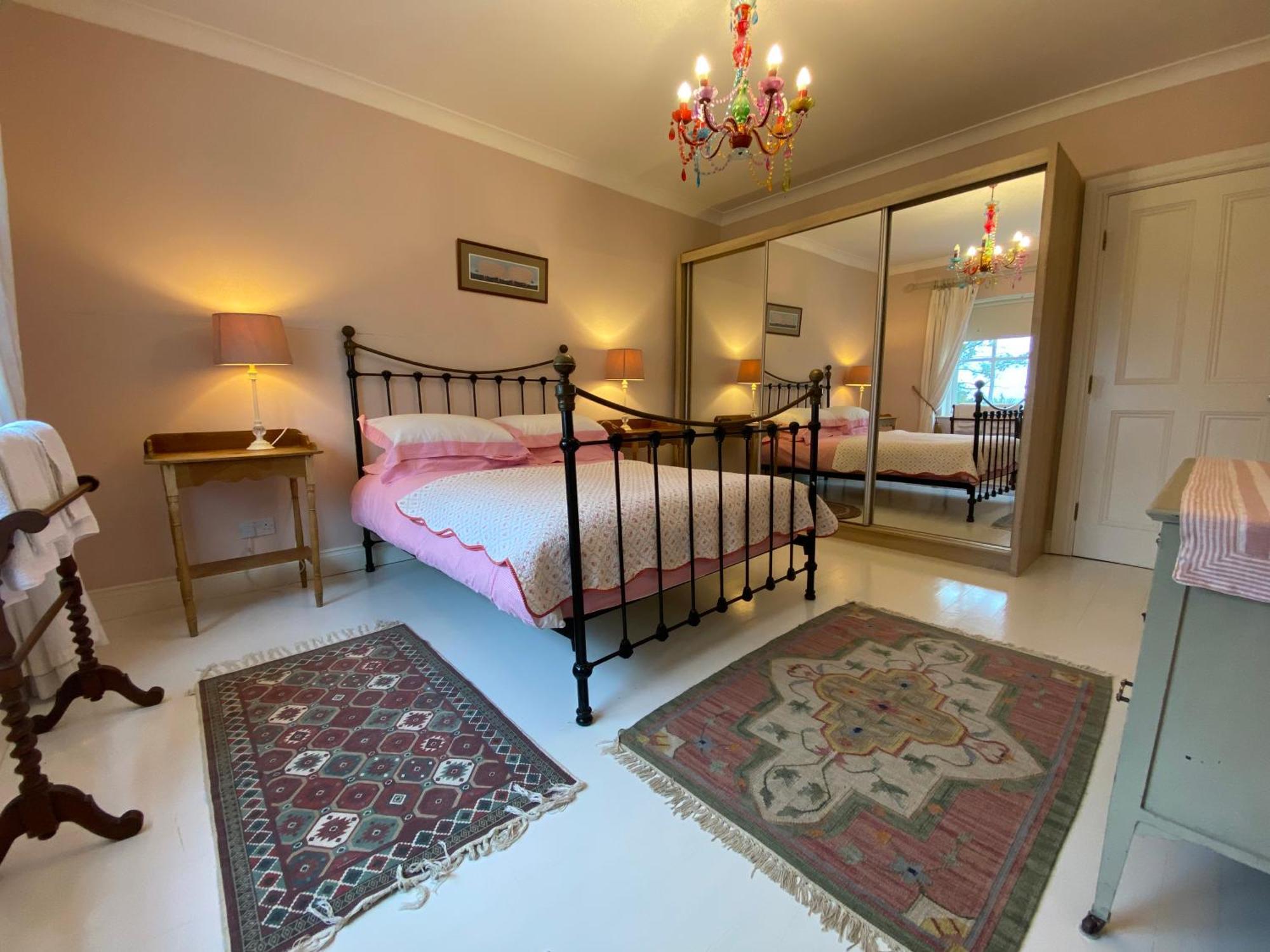 Croagh Patrick Lodge Apartment Westport Extérieur photo